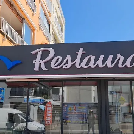 Résidence De Standing La Pêcherie Spacieux T3 Comme Un Cocon Familial Vue Et Sur L'avant Port Sur Le Bout Du Bout De Cap D'agde Seule Cap En Occitanie Apartamento Agde