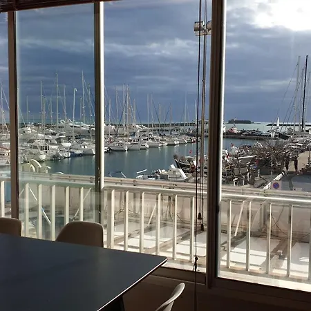 Apartment De Standing La Pecherie Spacieux T3 Comme Un Cocon Familial Vue Et Sur L'avant Port Sur Le Bout Du Bout De Cap D'agde Seule Cap En Occitanie Agde