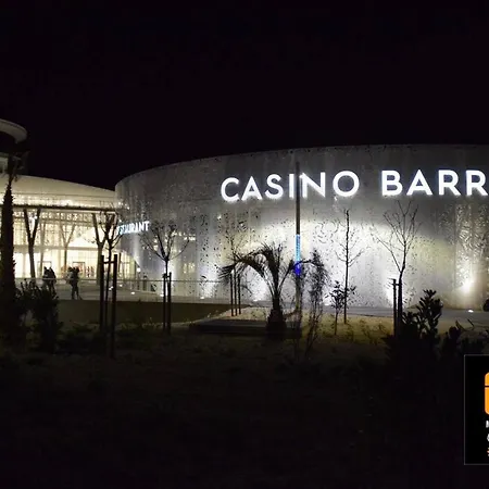Résidence De Standing La Pêcherie Spacieux T3 Comme Un Cocon Familial Vue Et Sur L'avant Port Sur Le Bout Du Bout De Cap D'agde Seule Cap En Occitanie Apartamento Agde