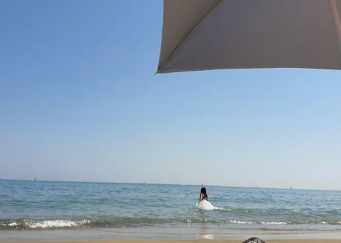 Résidence De Standing La Pêcherie Spacieux T3 Comme Un Cocon Familial Vue Et Sur L'avant Port Sur Le Bout Du Bout De Cap D'agde Seule Cap En Occitanie