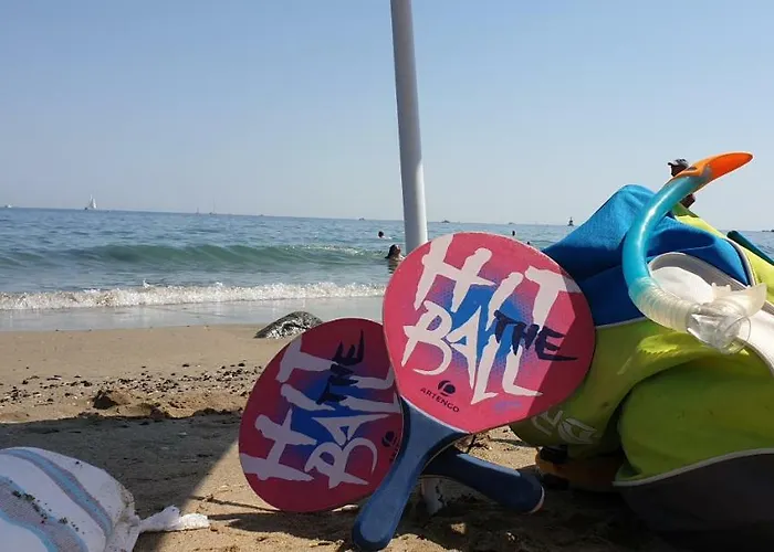 Résidence De Standing La Pêcherie Spacieux T3 Comme Un Cocon Familial Vue Et Sur L'avant Port Sur Le Bout Du Bout De Cap D'agde Seule Cap En Occitanie
