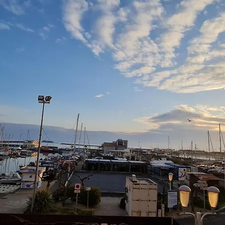 דירה De Standing La Pecherie Spacieux T3 Comme Un Cocon Familial Vue Et Sur L'avant Port Sur Le Bout Du Bout De Cap D'agde Seule Cap En Occitanie