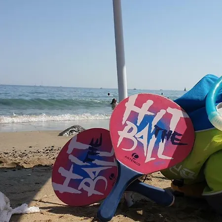 De Standing La Pecherie Spacieux T3 Comme Un Cocon Familial Vue Et Sur L'avant Port Sur Le Bout Du Bout De Cap D'agde Seule Cap En Occitanie