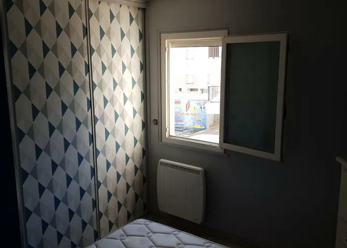 아파트 De Standing La Pecherie Spacieux T3 Comme Un Cocon Familial Vue Et Sur L'avant Port Sur Le Bout Du Bout De Cap D'agde Seule Cap En Occitanie